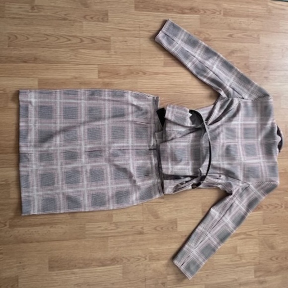 Shelby Rose New York Multi-color 2 Piece Suit Unlined 14 - Picture 7 of 9